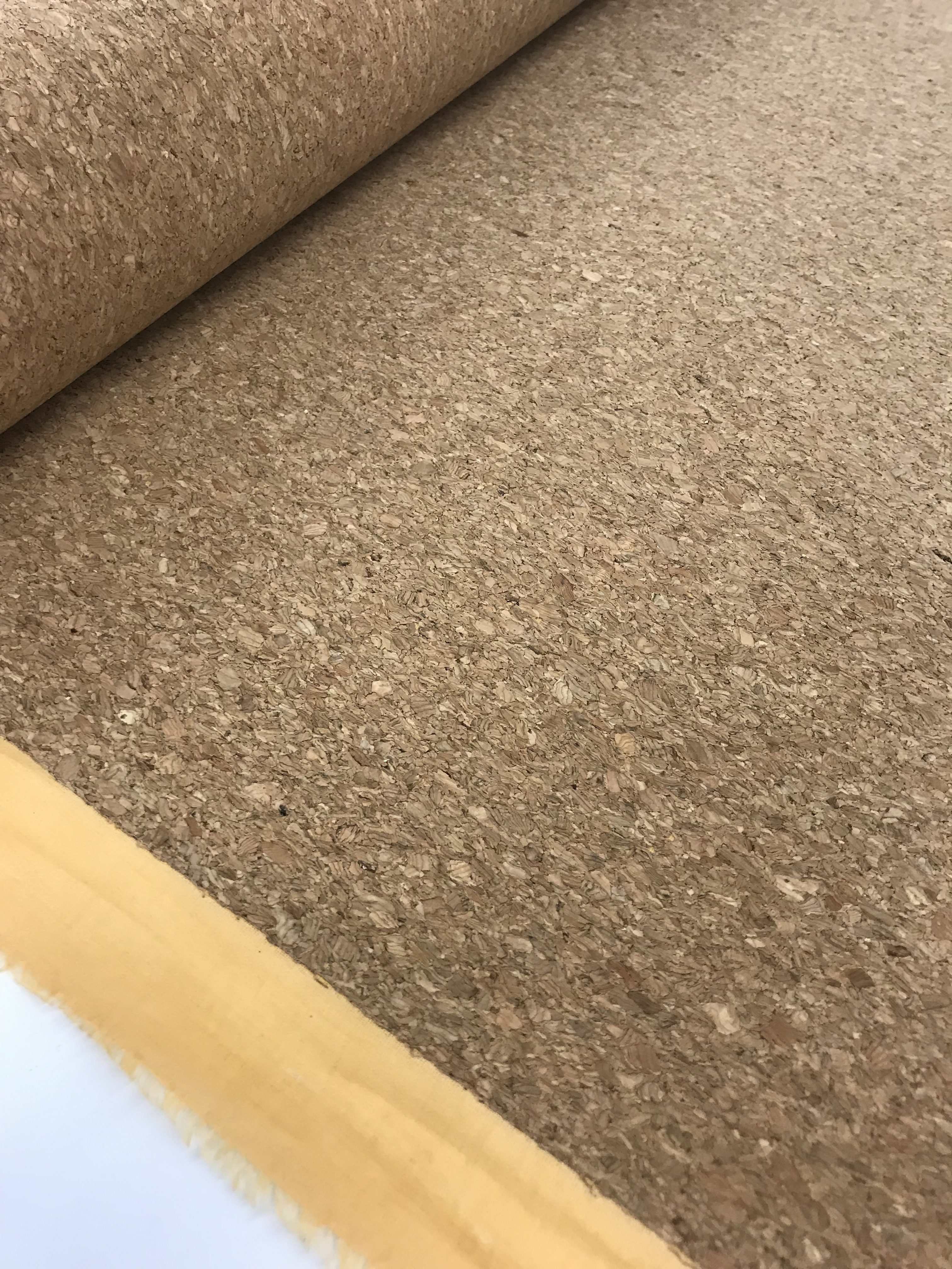 Rouleau Tissu Liège Naturel Rayher 45x30cm - 0,8mm Pour Loisirs Créatifs
