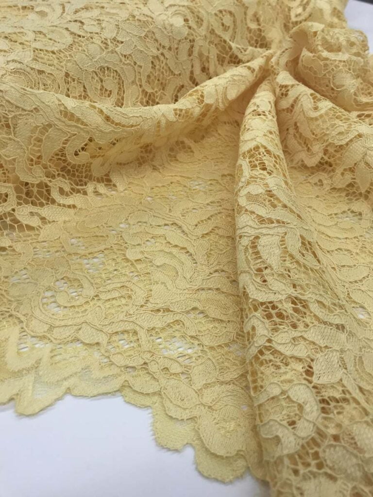 Lot De Dentelle Vintage Jaune 2mm + Tissu Offert - Pour Mercerie, Couture - Neuf - France