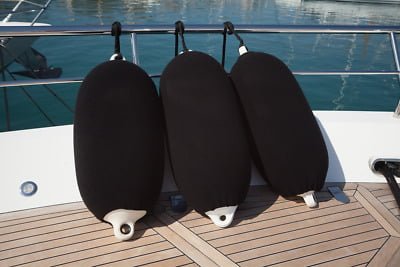 Tissu pare-battage