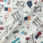 Tissu coton imprimé patchwork 115 cm Tailleur n°3 - Fond écru