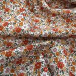 Tissu popeline coton imprimé fleurs - Orange, Rose , Fond Blanc