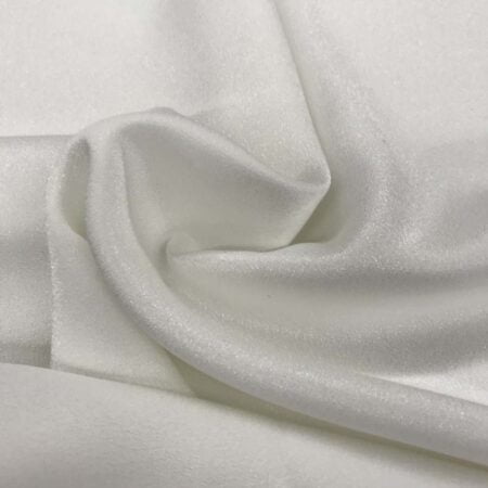 IMG_3343-450x450 Coupon de tissu Crêpe envers Satin Pegaz Blanc 0,80 m x 1,40 m - N°110 – Image 1
