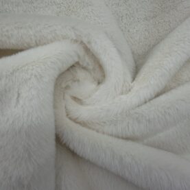 Tissu fausse fourrure à poil ras, coloris écru