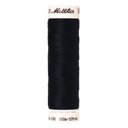 Fil à coudre Seralon 100 m - Noir (coloris 0821) Fil à coudre Seralon 100 m - Noir (coloris 0821)