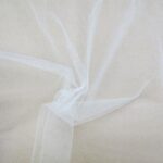 Tulle grande largeur 300 cm – Blanc cassé